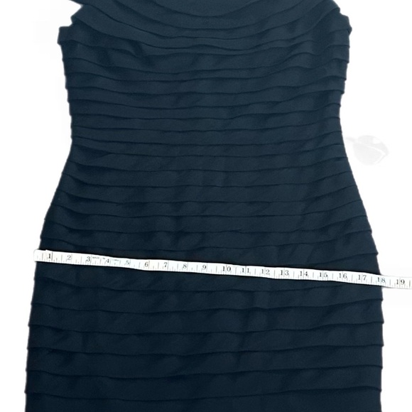 Adrianna Papell S 6 Stunning Black Dress with Unique Layered Design-Must-Have! - Picture 10 of 13